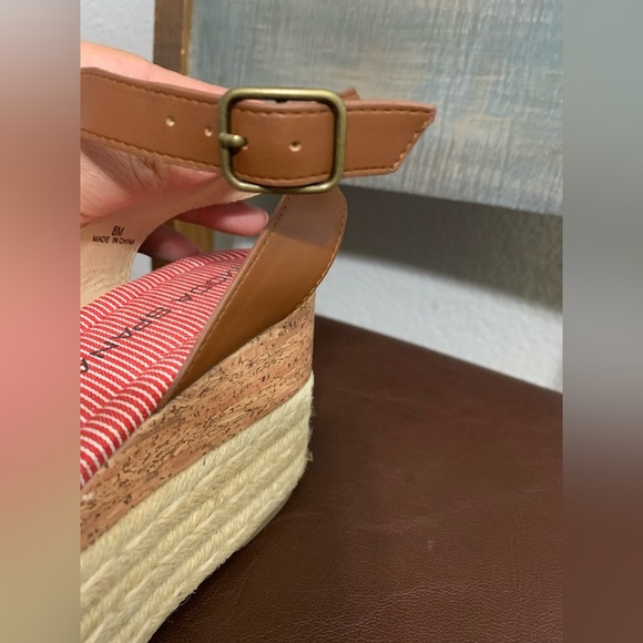 Moda Spana Taylor Wedge Sandal NEW never worn size 8M‎ 3” - Picture 15 of 15